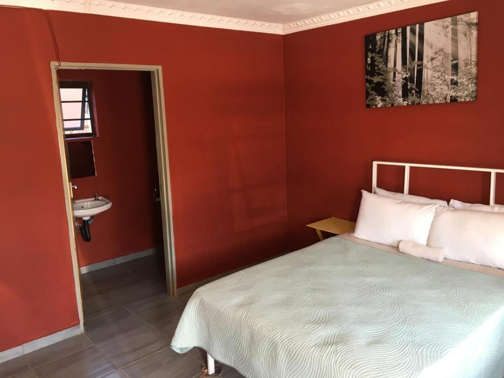 Elson Lodge K1 Katlehong Экстерьер фото